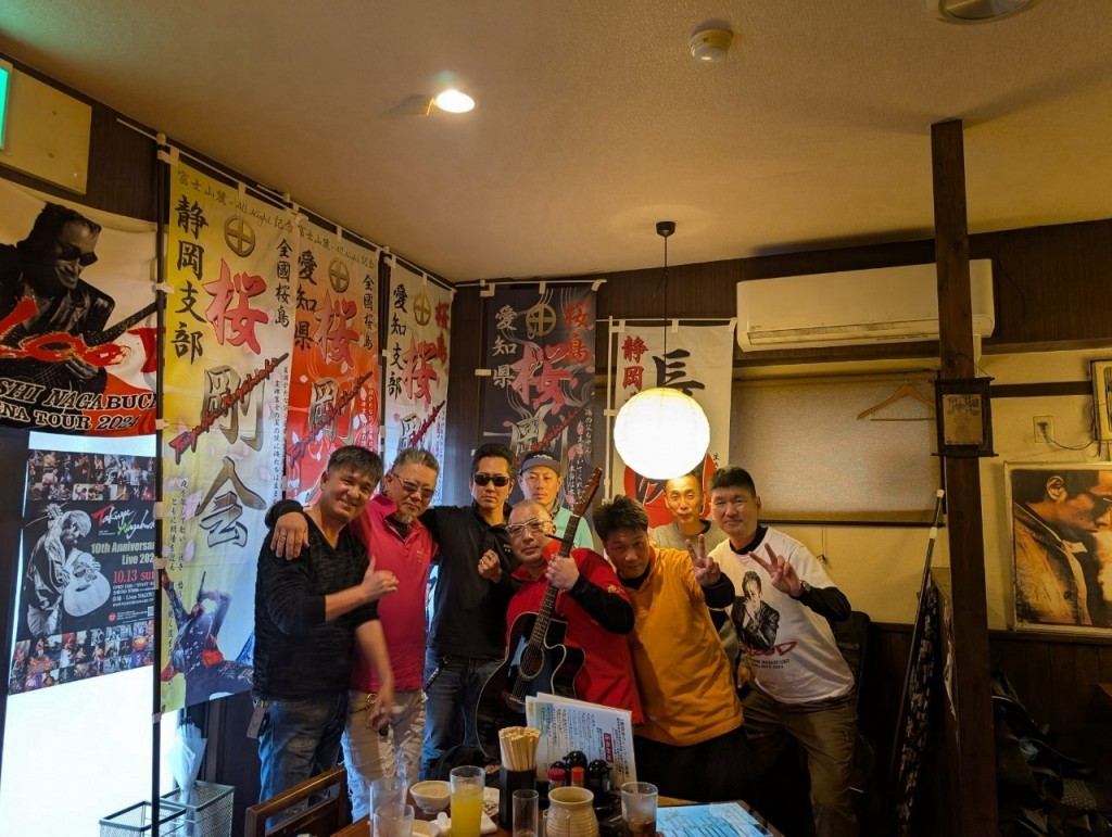 0D080C6A-EC5F-48E2-BDDE-2EF27E65359B