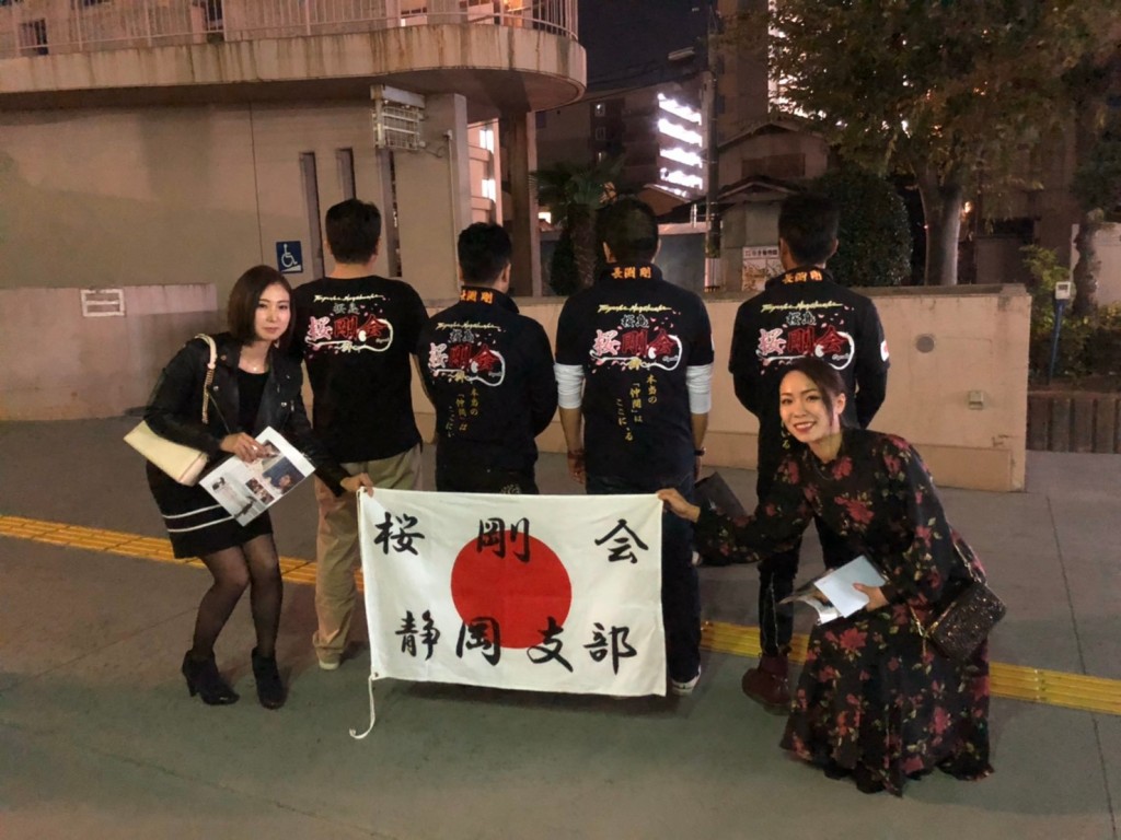 21810297-C07A-4C9F-B965-AFF5B0A485B8